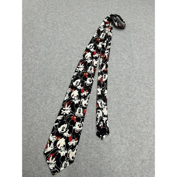 Disney Mickey Inc Mickey Mouse Face‎ Expressions Mens Black White 100% Silk Tie - Picture 7 of 7